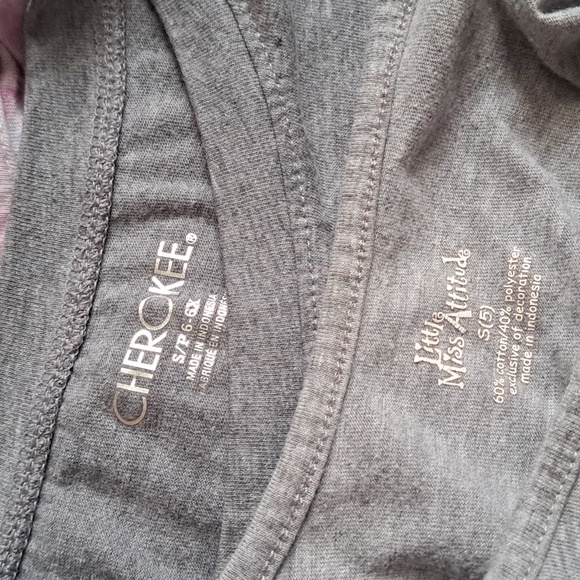 T-SHIRTS 5-6 yr old BUNDLE - Picture 8 of 9